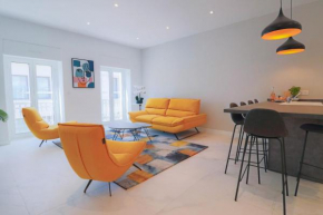 NAPOLEON Luxurious renovated apartment 1min from Palais
